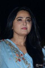 Anushka at Hit Movie Pre Release Event